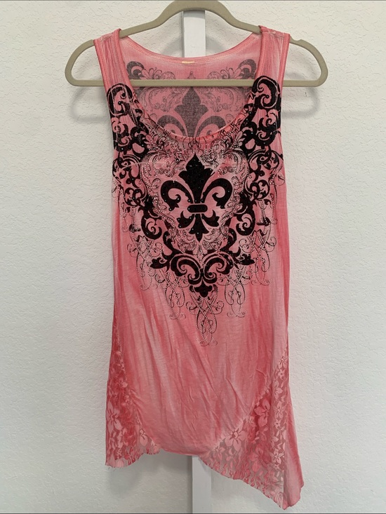 Vintage Tops - Y2K Pink Fleur de Lis Lace Panels Sleeveless Tunic Top